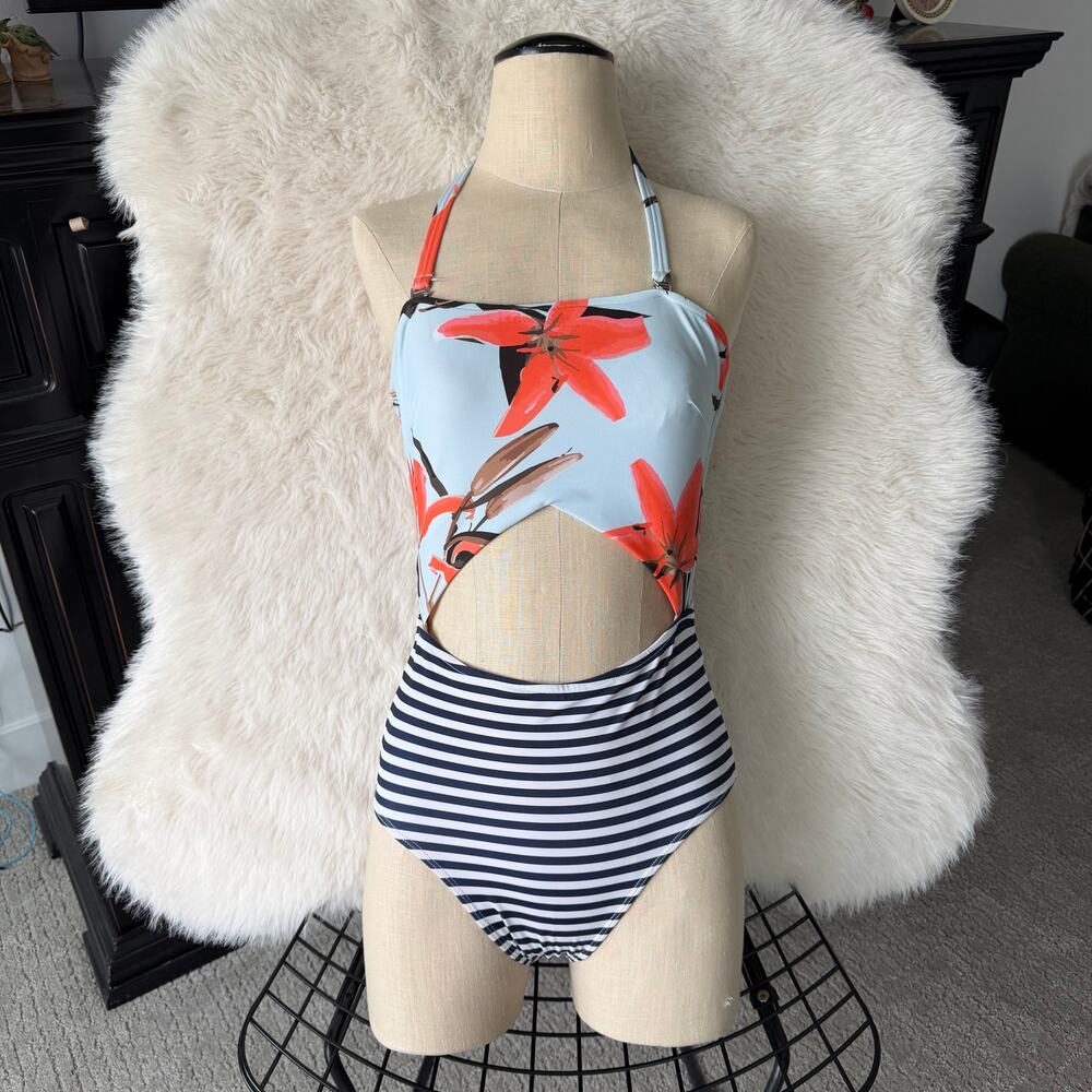 Carolina One-Piece Cut Out from Albion Fit sz Small